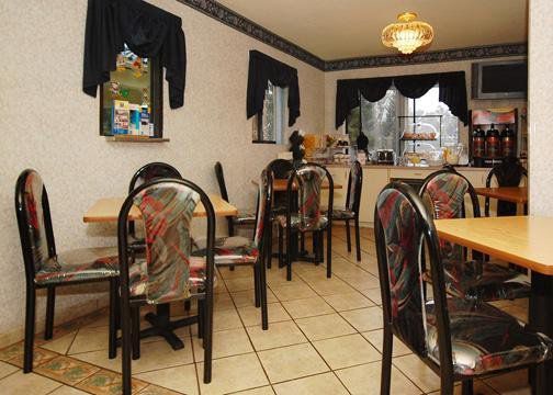 Americas Best Value Inn Stockton Restaurant photo